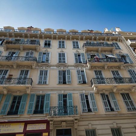 Lusso 5 Beds Central Apartment Nisa Exterior foto